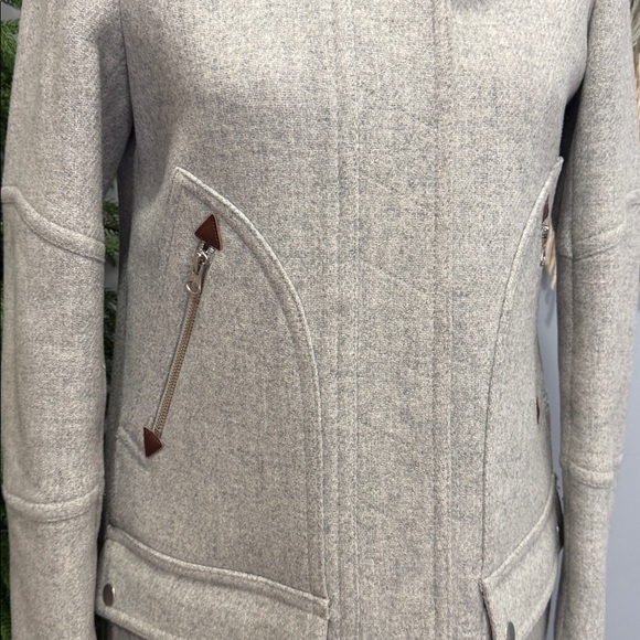 J. Crew Stadium Cloth by Nello Gori Wool Coat w/ Faux Fur Collar Gray Size 2 - Picture 15 of 16